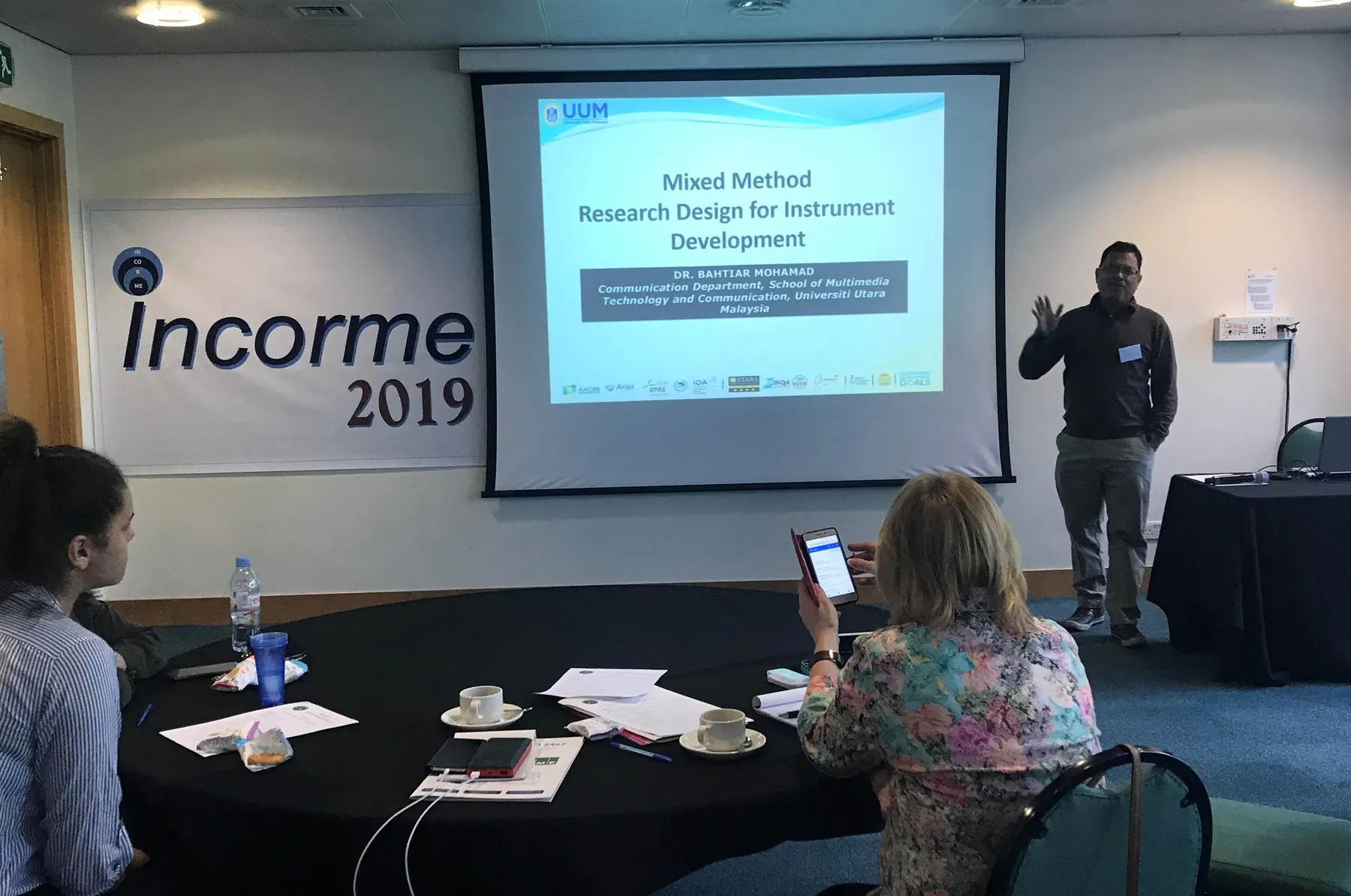 Dr Bahtiar Mohamad Presenting